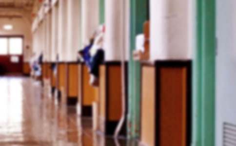 �W(xu��)У�������(z��i)���،�ʩ�������ģ����x37ƪ��