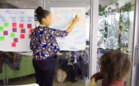 �o�ɷ���Ă��˿��Y(ji��)���ģ����x18ƪ��