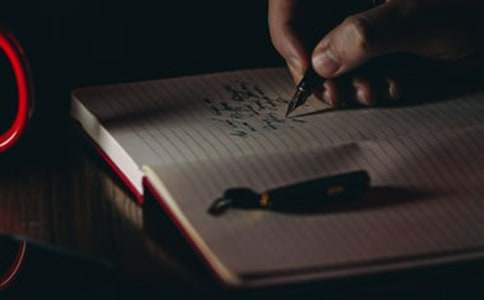 �����A�����˃�(y��u)�����ļ��\8ƪ